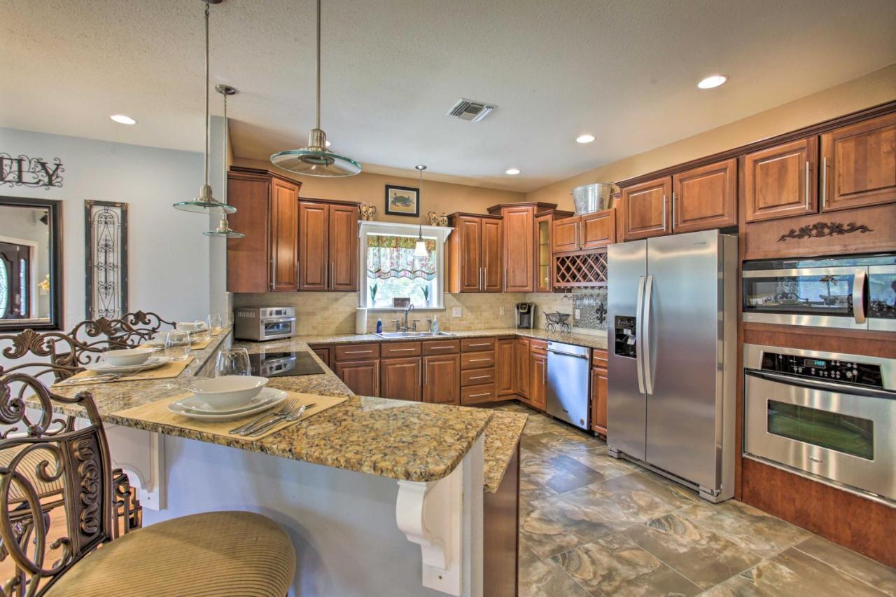 Waveland Family House, 4-Minute Drive To The Beach Extérieur photo