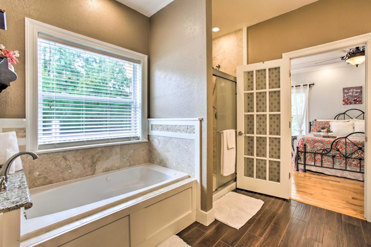 Waveland Family House, 4-Minute Drive To The Beach Extérieur photo